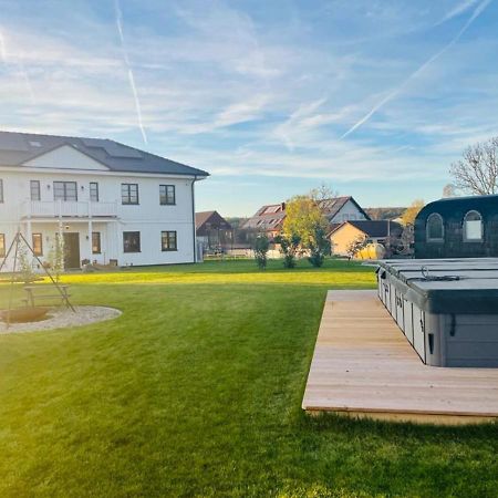 Tirolian Lodge North, Whirlpool, Sauna, Lagerfeuer Bundorf Dış mekan fotoğraf